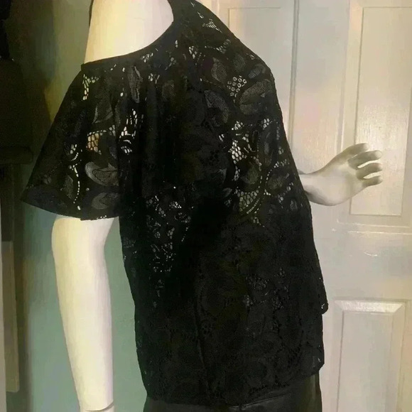 Worthington Woman’s Cold Shoulder Blouse With Lace Size XL - Picture 6 of 11